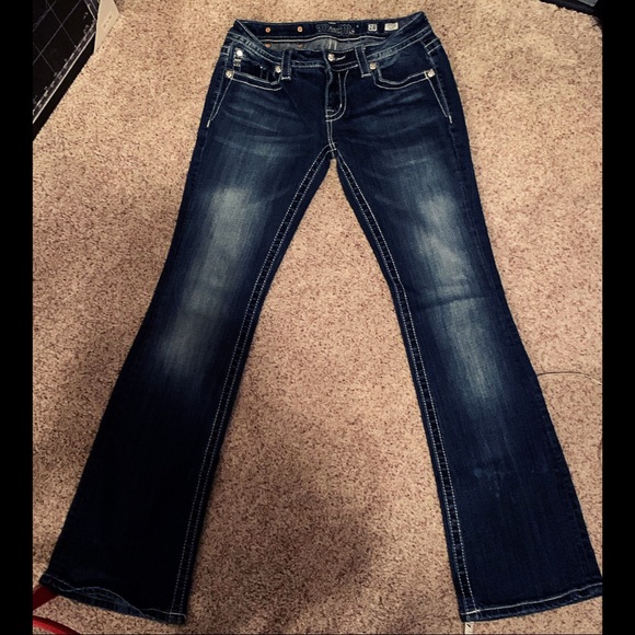 MISS ME 28 x 33.5 - Picture 5 of 12